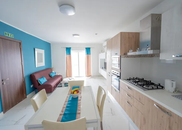 Stylish, Modern & Spacious 1br Close To Salina Bay - Bugibba Апартаменты *