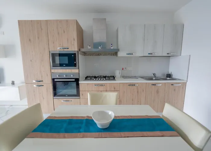 Stylish, Modern & Spacious 1br Close To Salina Bay - Bugibba * St. Paul's Bay